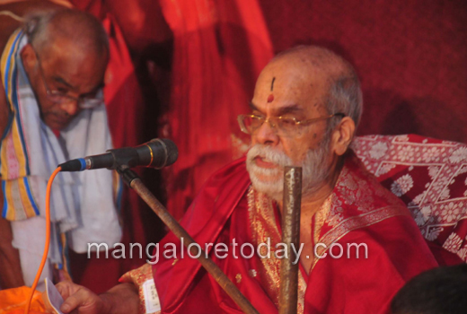 Gokarna Mutt Swamiji reached Mangalore 1